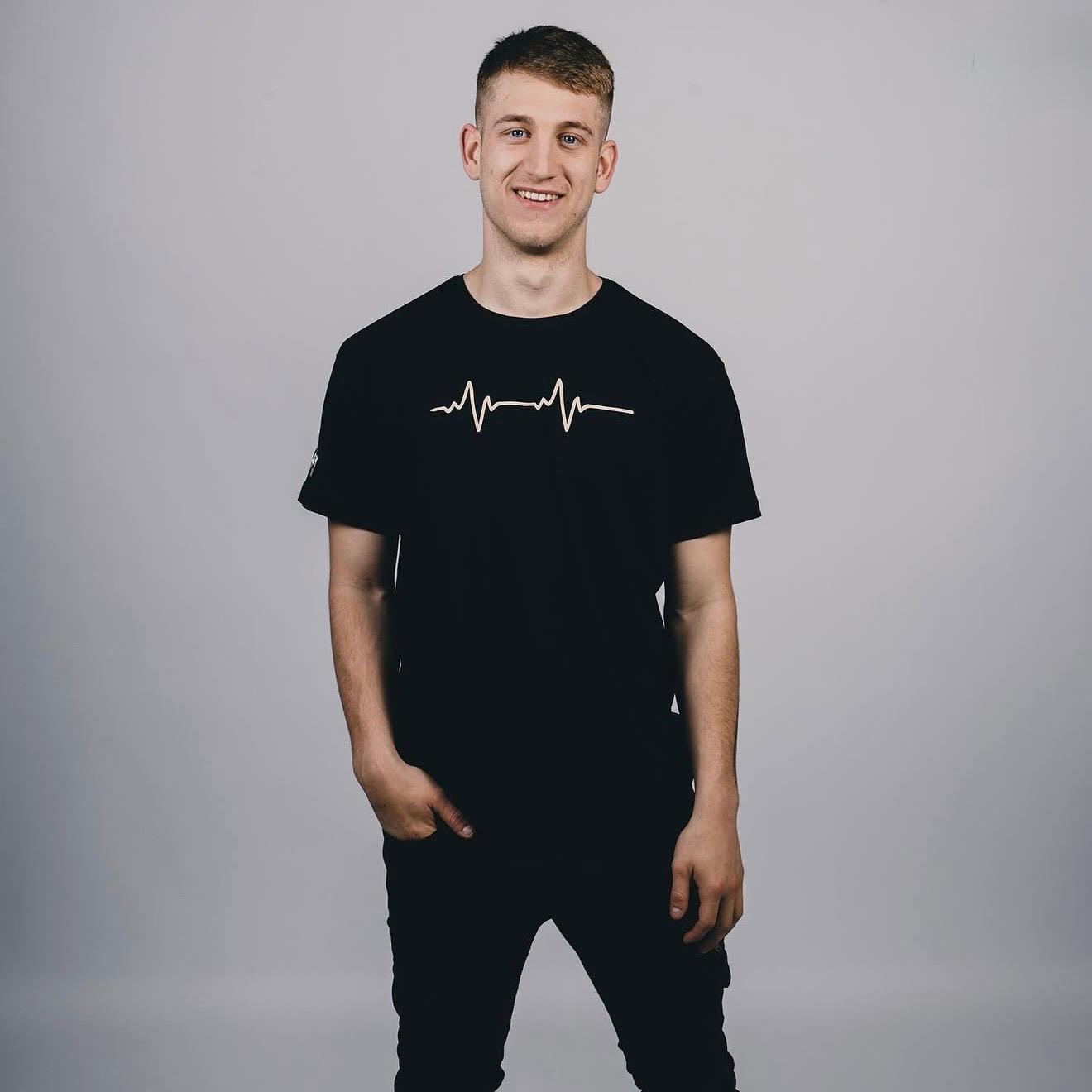 Moran Čerkez – CEO & Osnivač